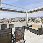 One Bedroom Penthouse 아파트 네르하