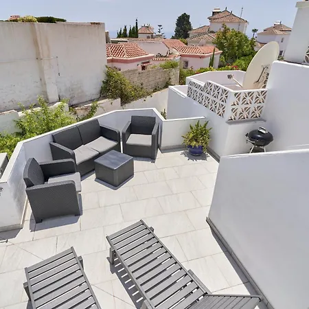 One Bedroom Penthouse Apartament Nerja